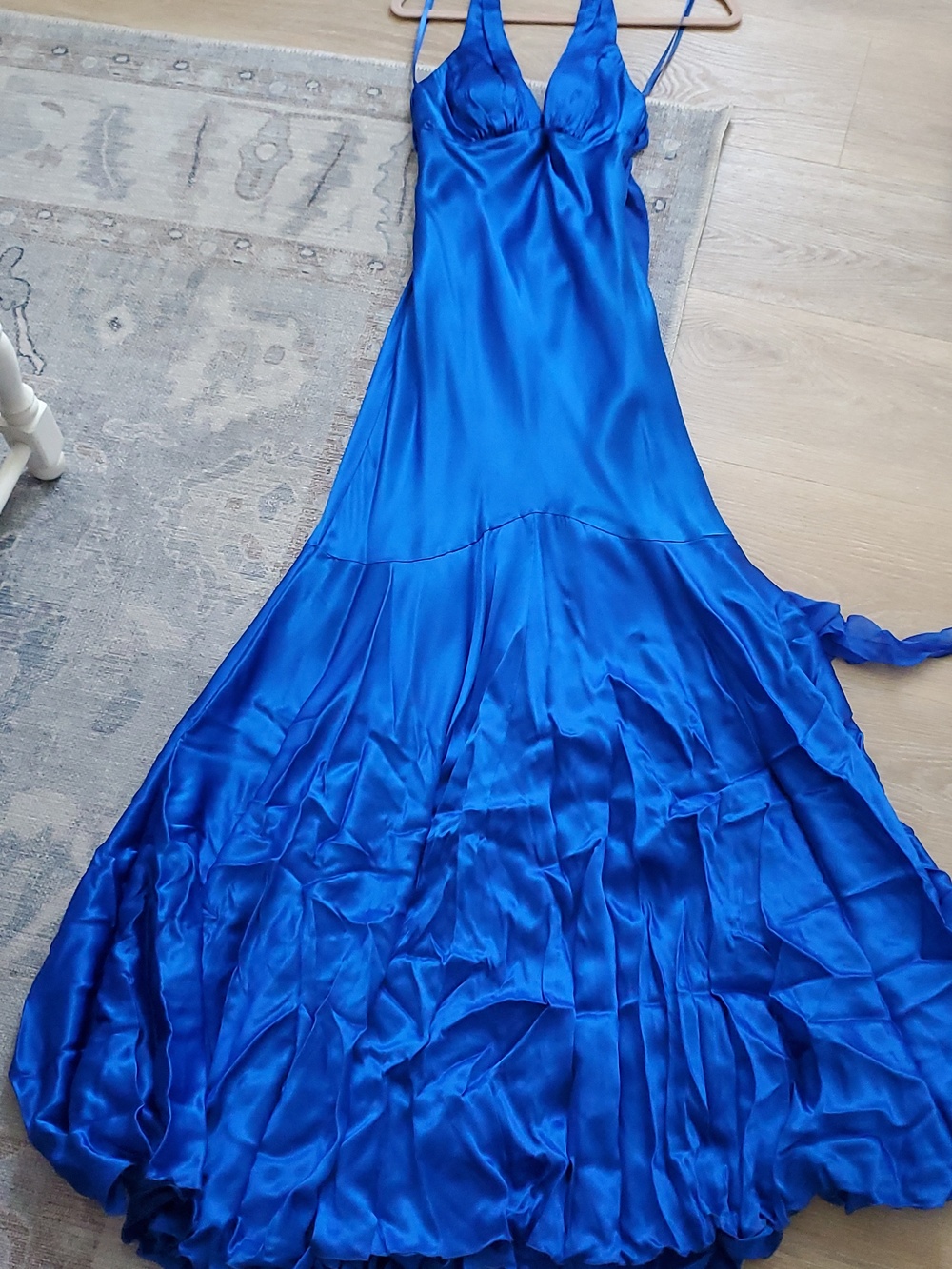Cache Blue Silky Halter Dress Prom Gala Formal Sz2